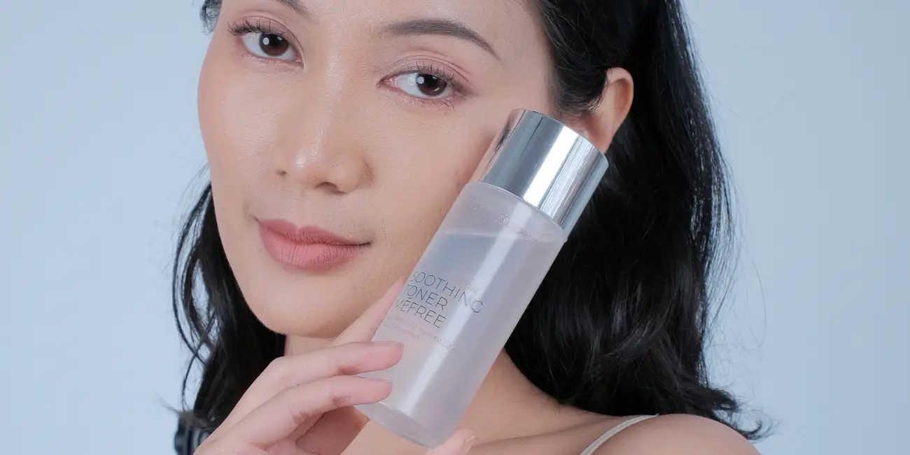 membersihkan-kulit-dengan-mudah-dengan-soothing-toner-20mefree