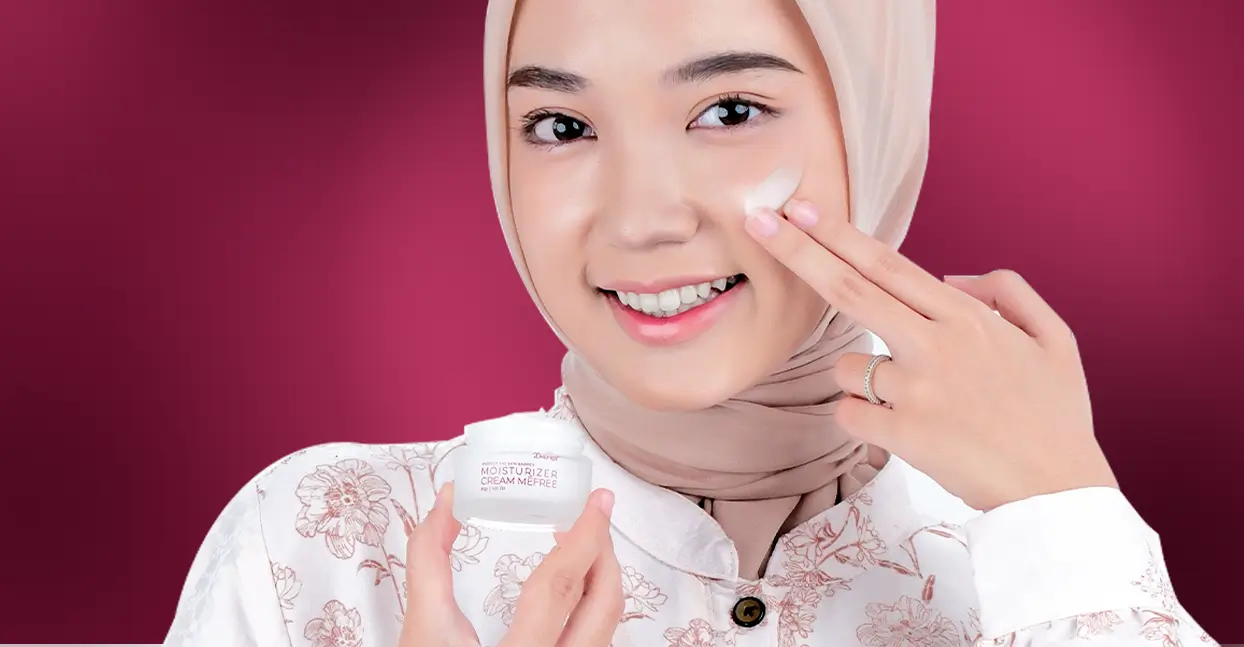 lakukan-perawatan-secara-rutin-dengan-moisturizer-20mefree-untuk-membantu-menjaga-kelembapan-kulitmu